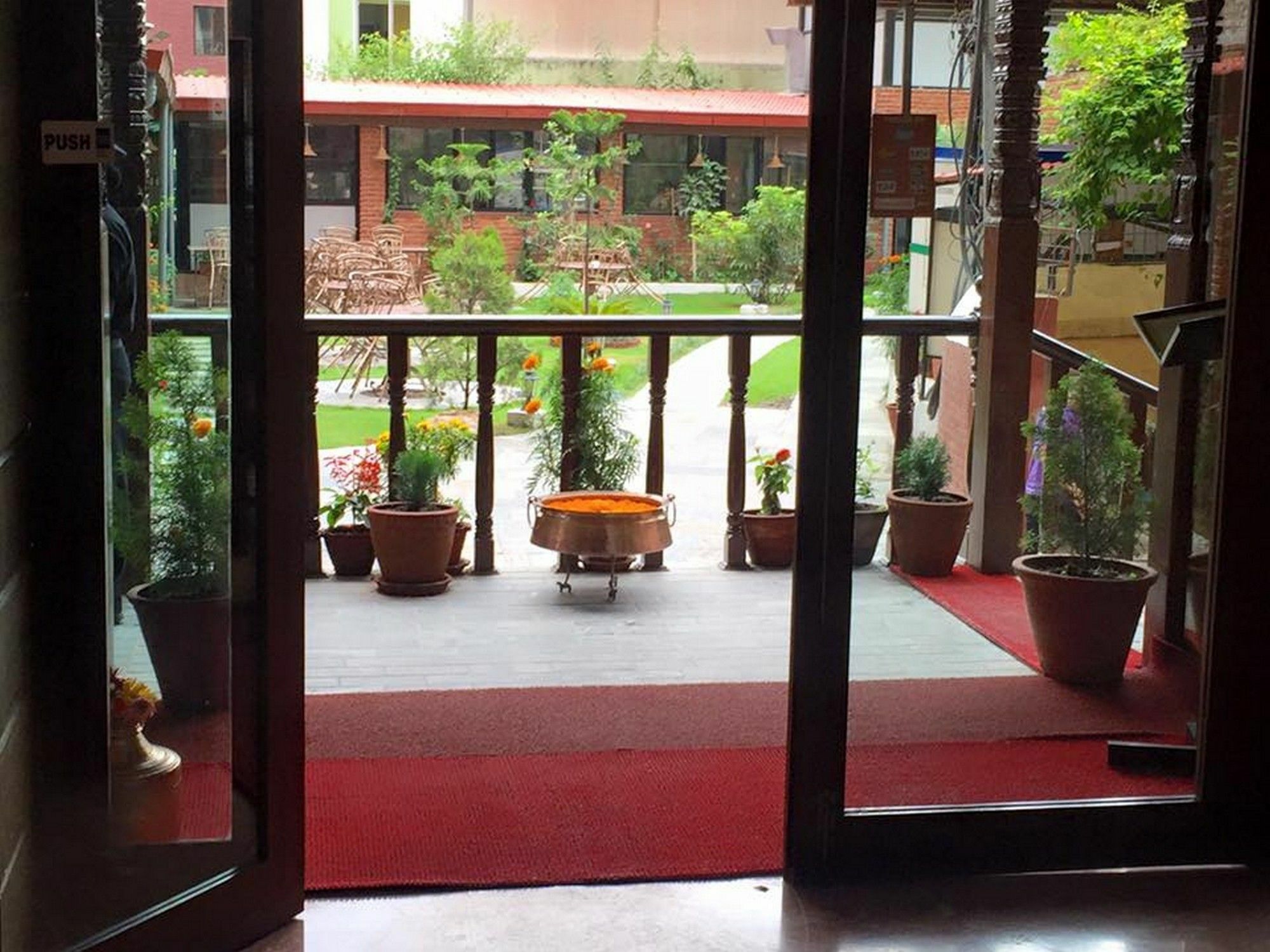 Apsara Boutique Hotel Kathmandu Exterior photo